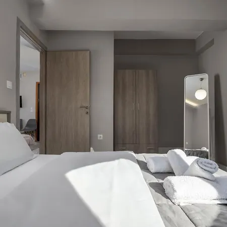 Egnatia Flat 2 Apartment
